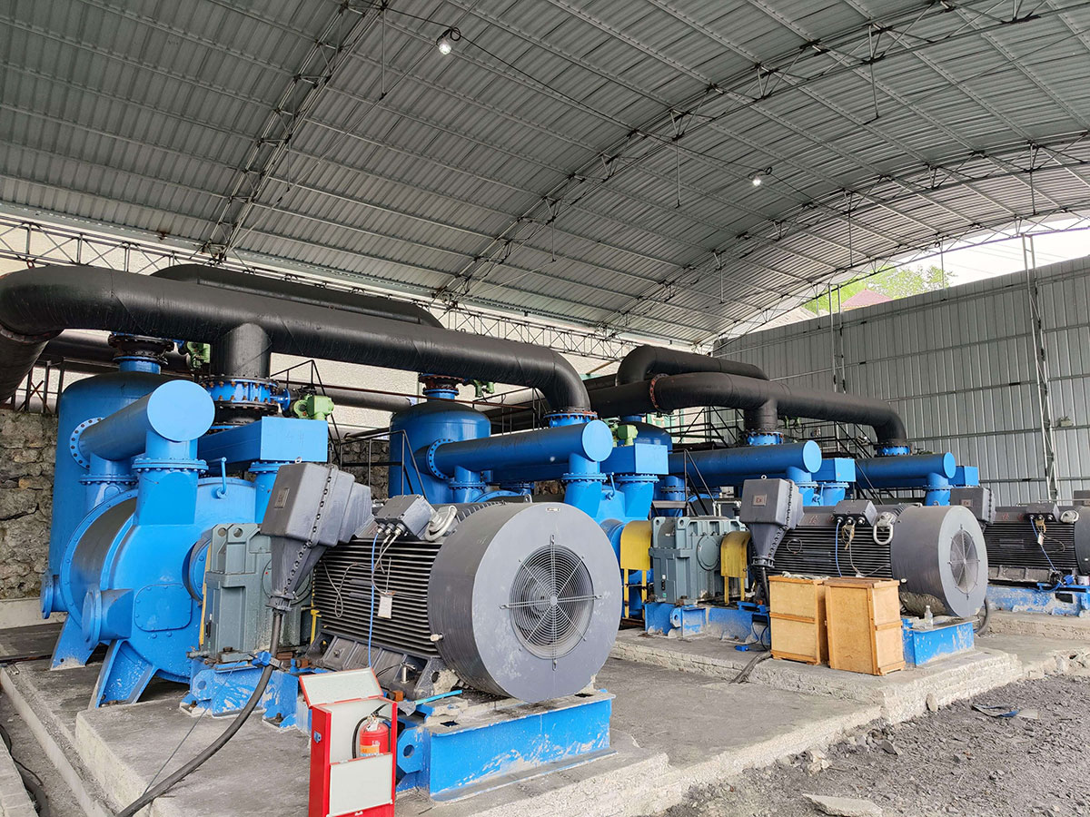 肯富来瓦斯泵在贵州朗月集团老虎石矿使用现场